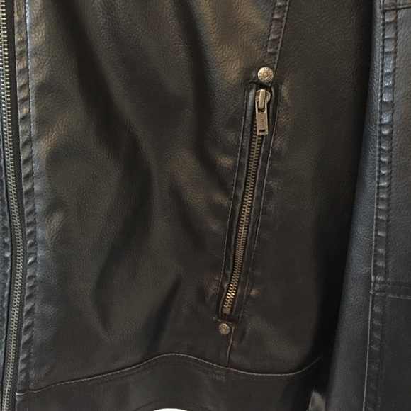Guess Faux Hooded Leather Jacket - Picture 5 of 8